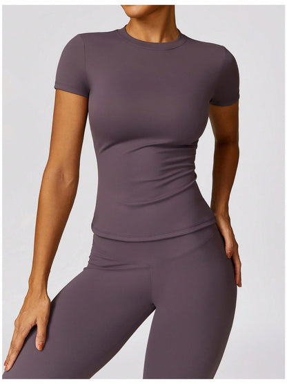 Women's Short Sleeve Fitted Round Neck Top