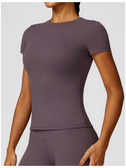 Women's Short Sleeve Fitted Round Neck Top