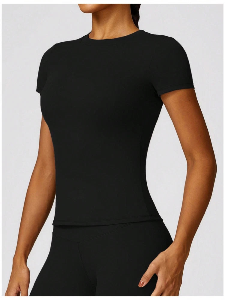 Women's Short Sleeve Fitted Round Neck Top
