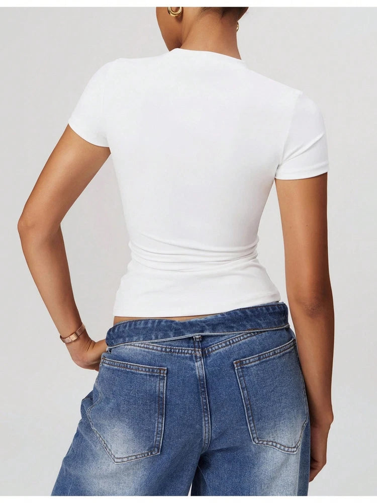 Women's Short Sleeve Fitted Round Neck Top
