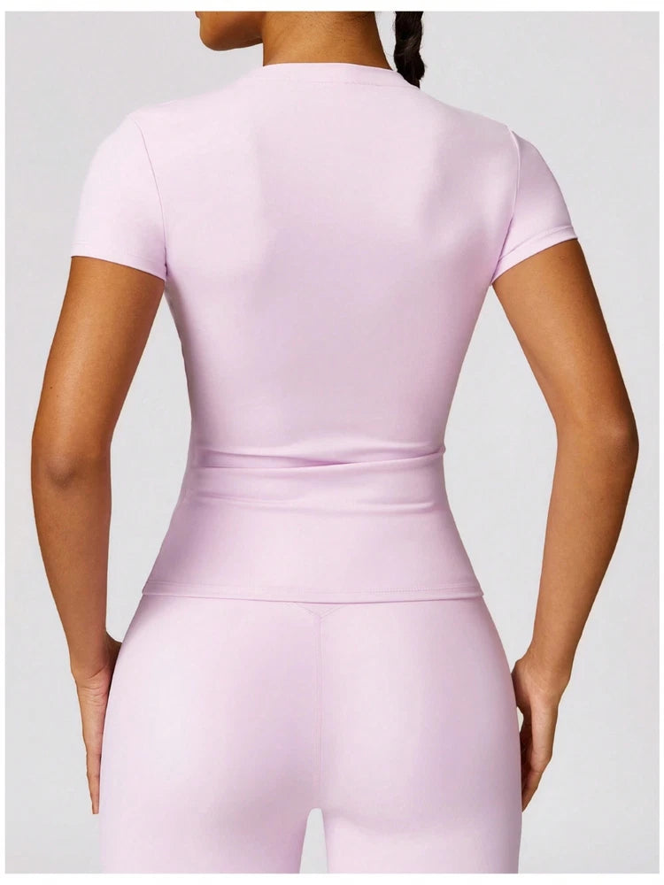Women's Short Sleeve Fitted Round Neck Top