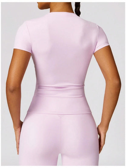 Women's Short Sleeve Fitted Round Neck Top
